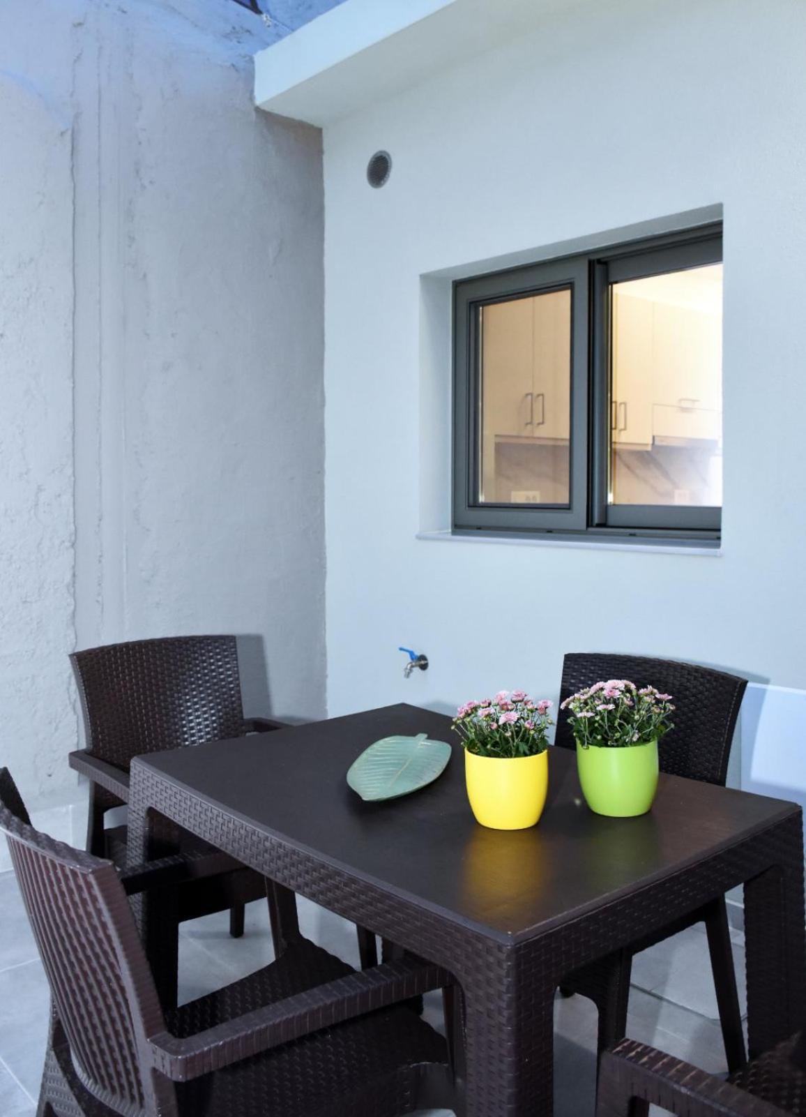 Olgas Cozy Home Chrissi Akti Chania Exterior foto