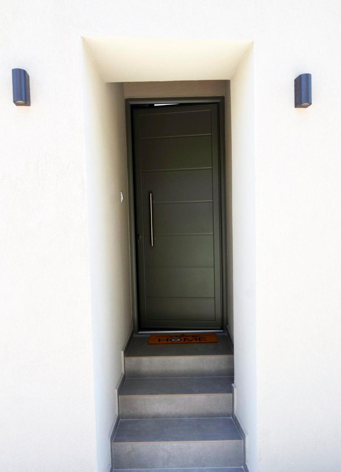 Olgas Cozy Home Chrissi Akti Chania Exterior foto